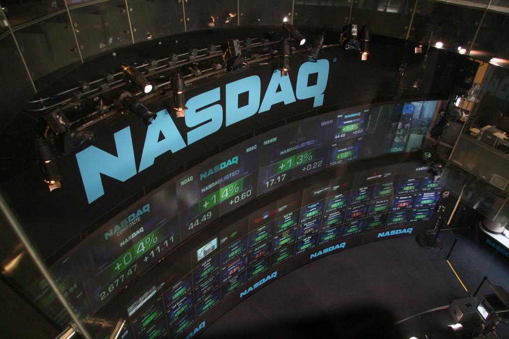 NASDAQ-Stock-Market-Display-in-Time-Square-Wikipedia-1024x683