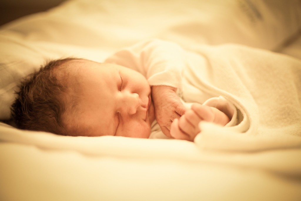 Sleeping newborn infant - WikimediaCommons