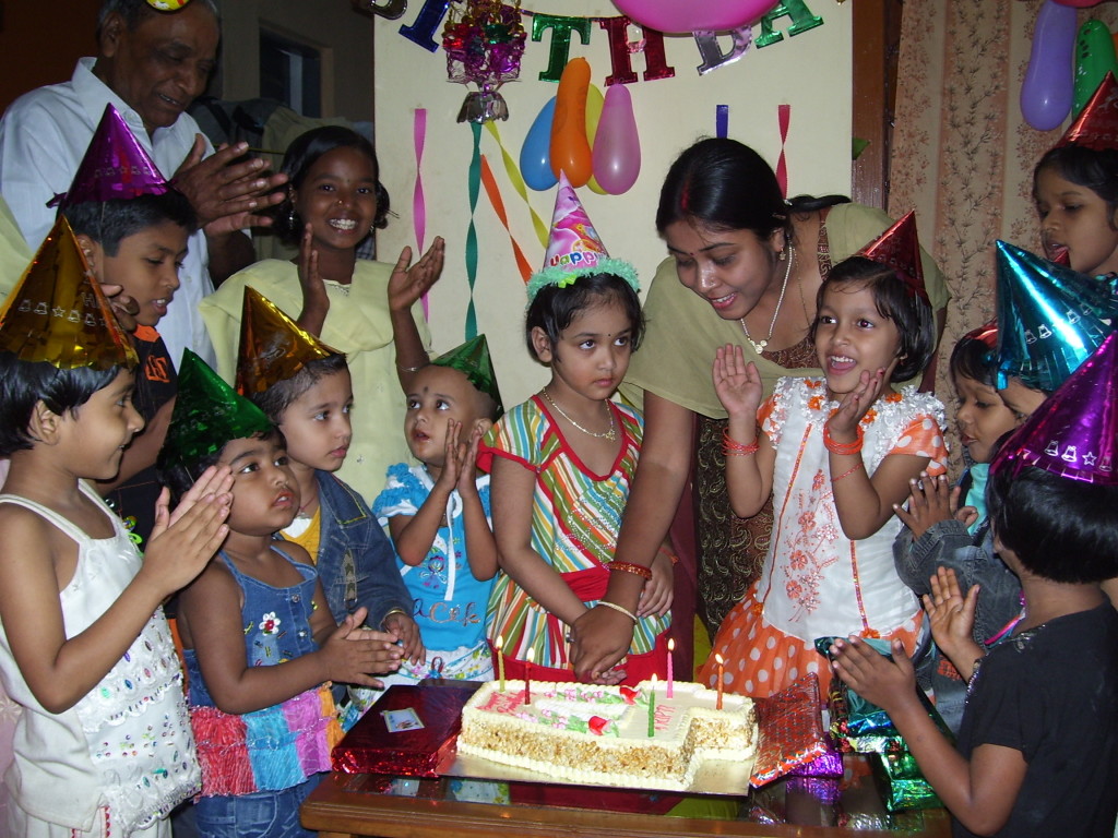 Birthday-party-Wikipedia-1024x768