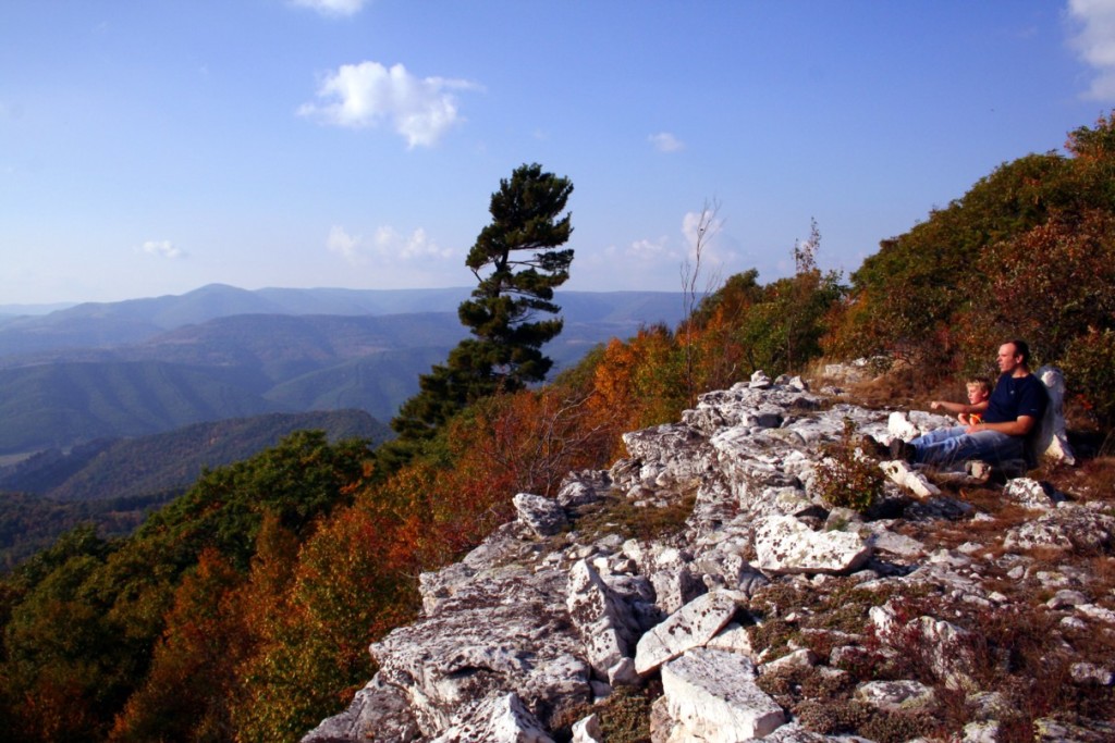 Father-Son-in-North-Fork-Mountain-WikimediaCommons-1024x683